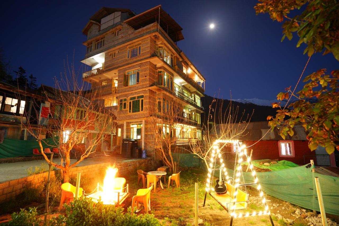 Woods Villa- A Luxury Mountains View Cottages 마날리 외부 사진