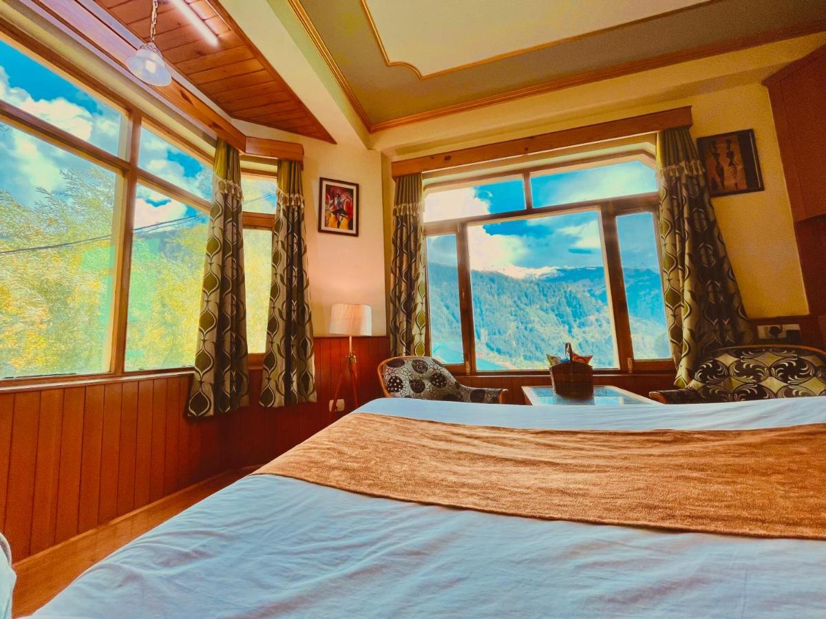 Woods Villa- A Luxury Mountains View Cottages 마날리 외부 사진