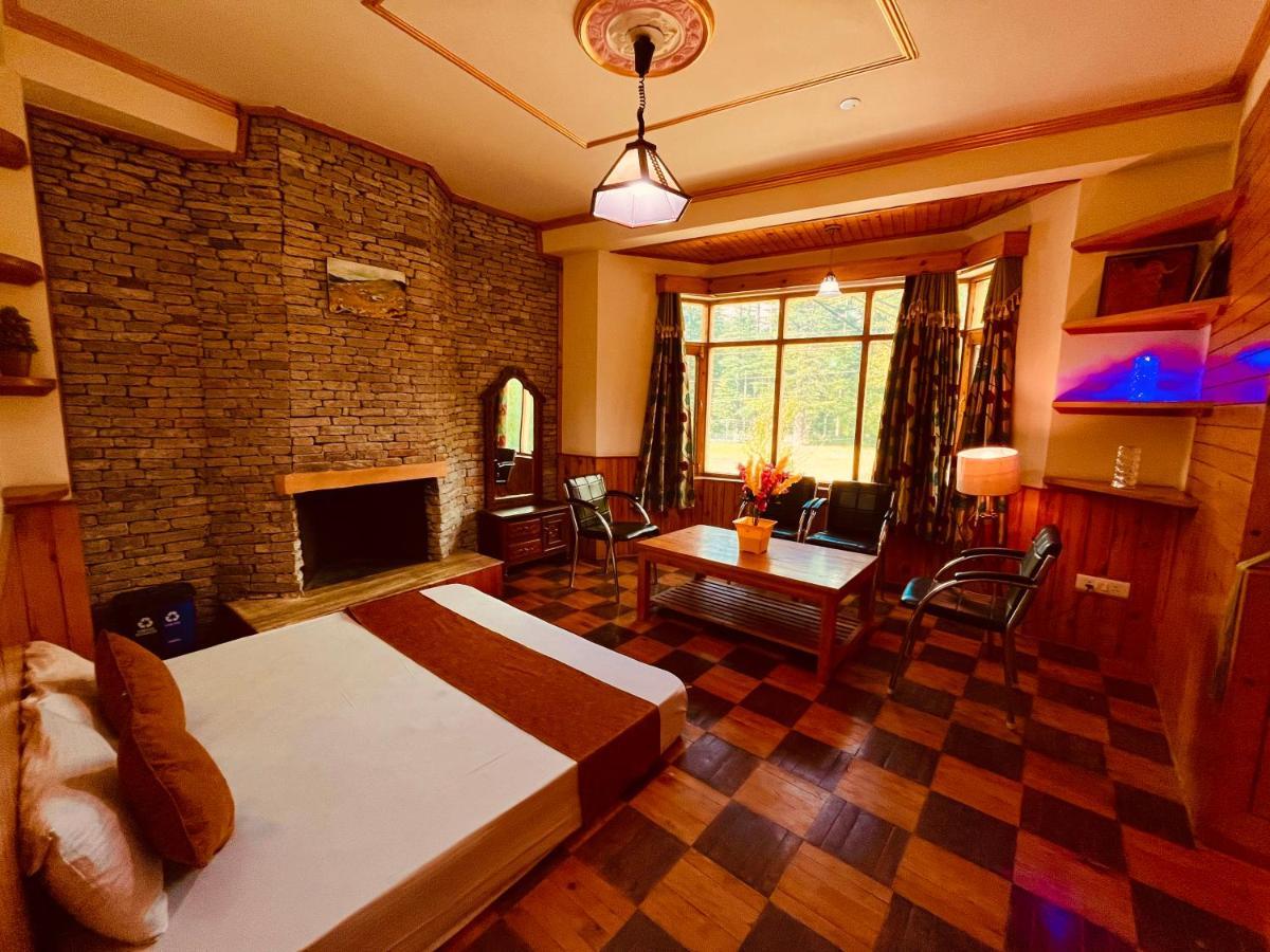 Woods Villa- A Luxury Mountains View Cottages 마날리 외부 사진